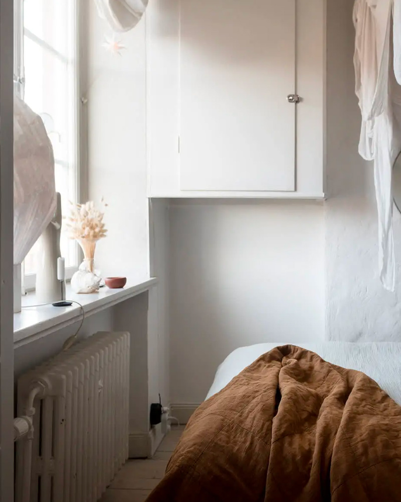 deco chambre cottage vintage blanc ocre