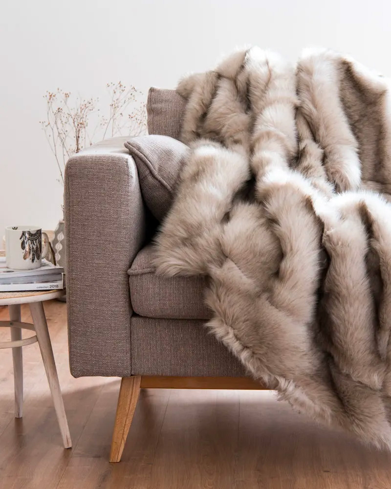 plaid fausse fourrure
