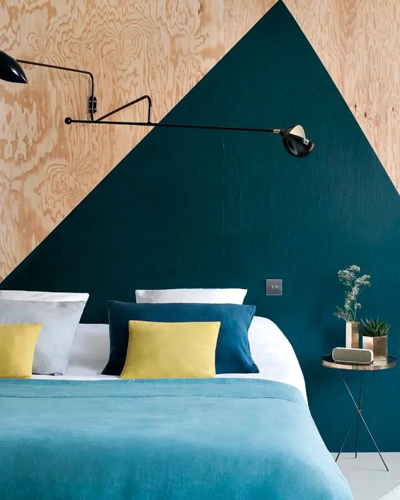 deco chambre bleu canard bois