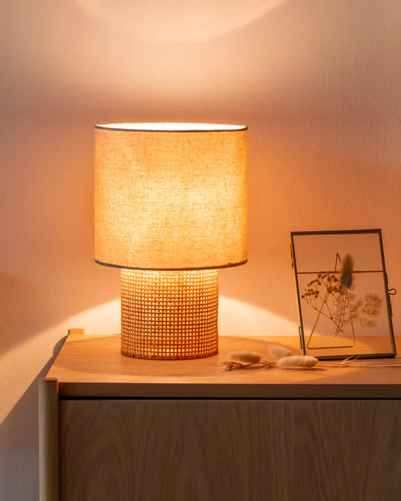 petite lampe rotin tresse