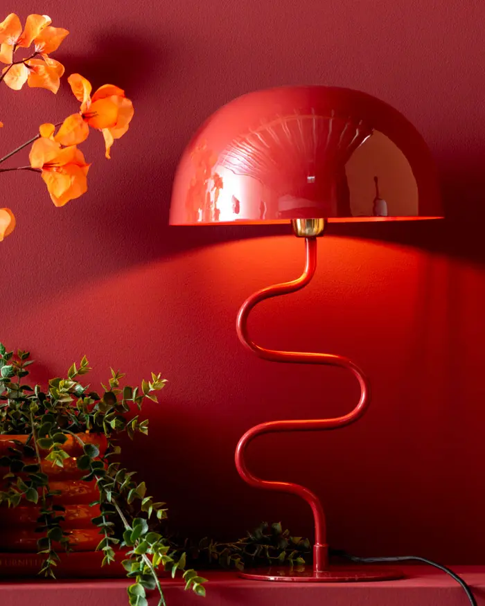 lampe metal rouge