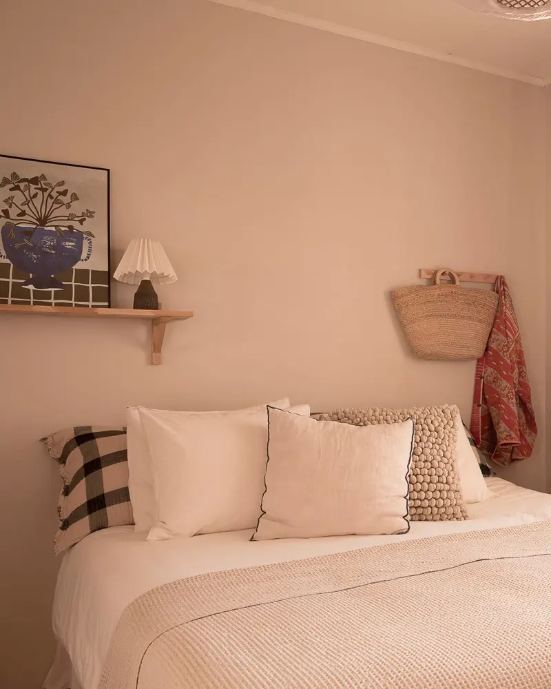 deco appartement naturel vert kaki chambre