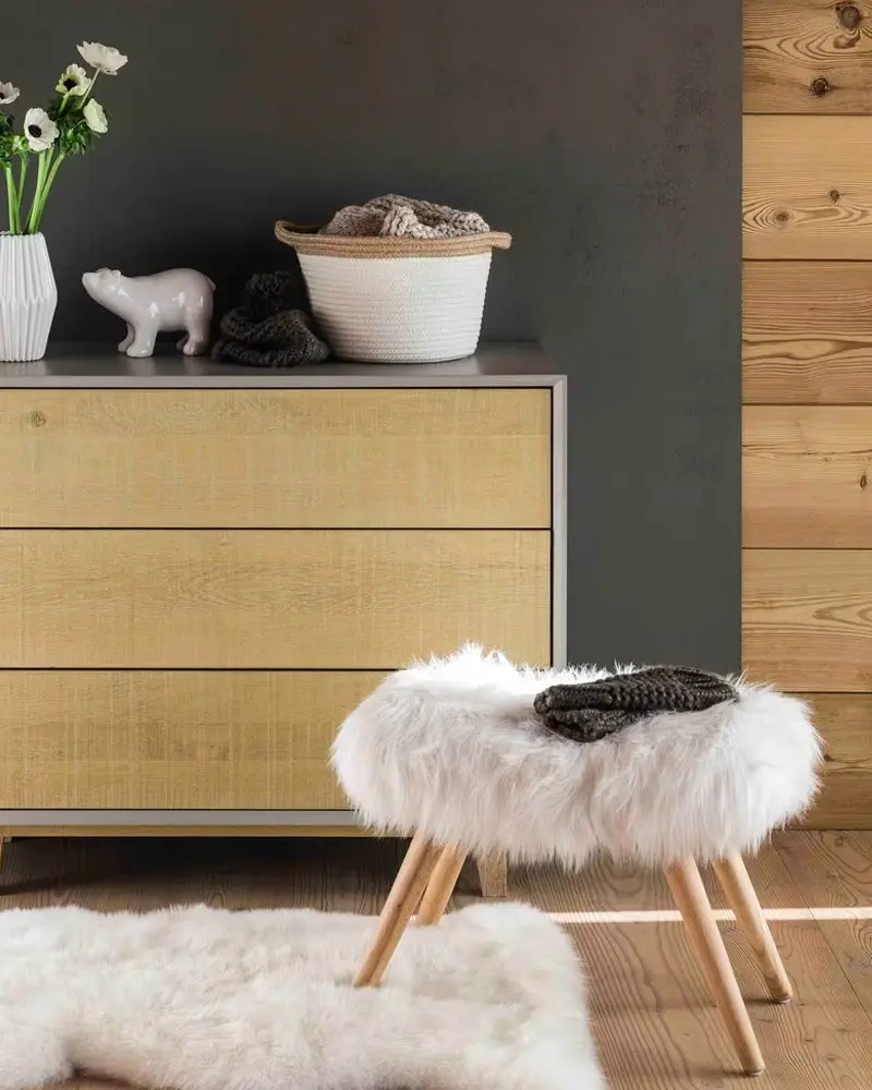 tabouret fausse fourrure