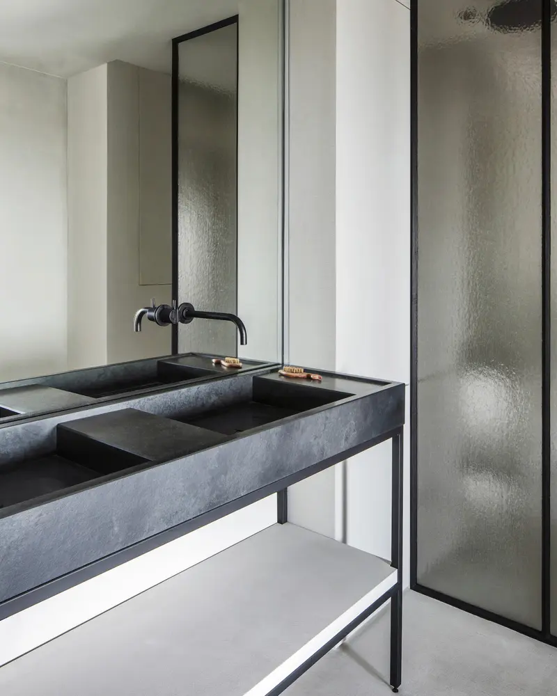 deco salle de bain minimaliste moderne noire
