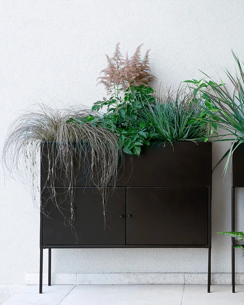console jardiniere metal noir