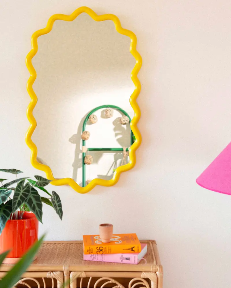 miroir ondule jaune