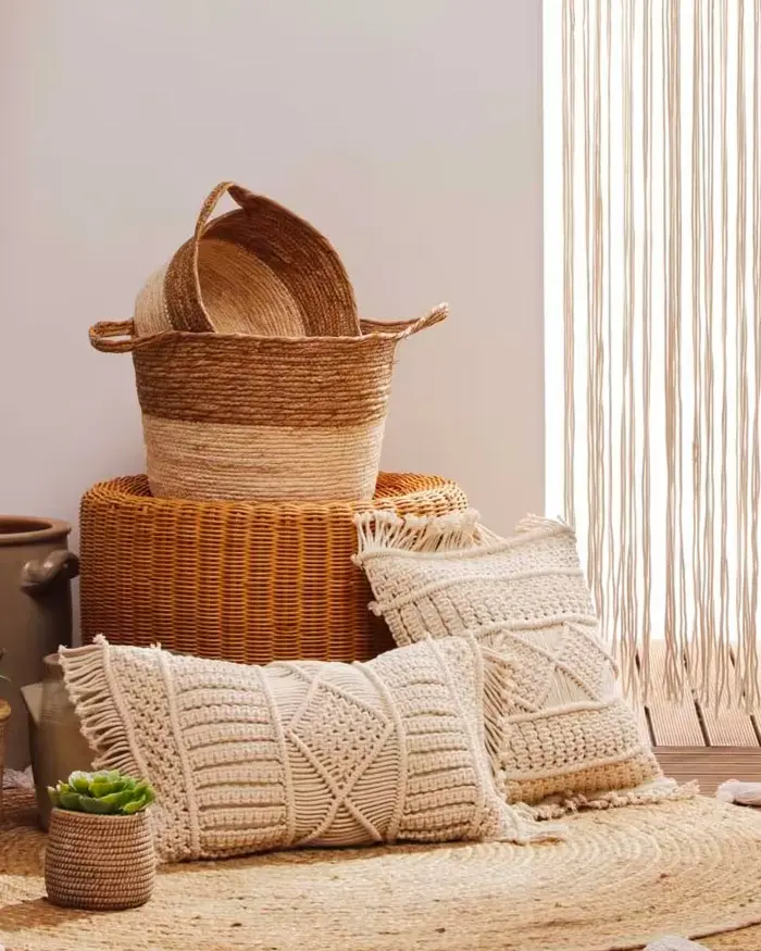 coussin macrame beige
