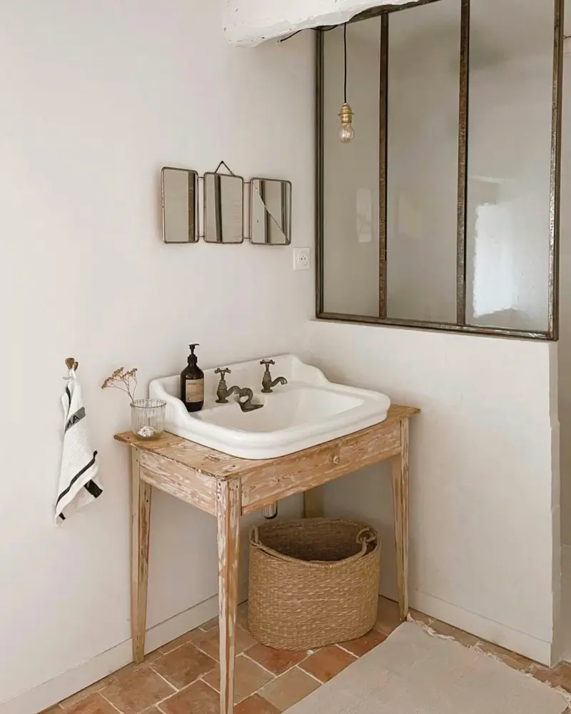 deco salle de bain campagne meuble patine