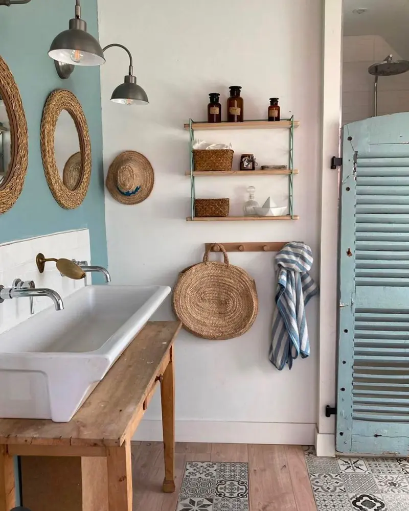 deco salle de bain campagne chic bleu