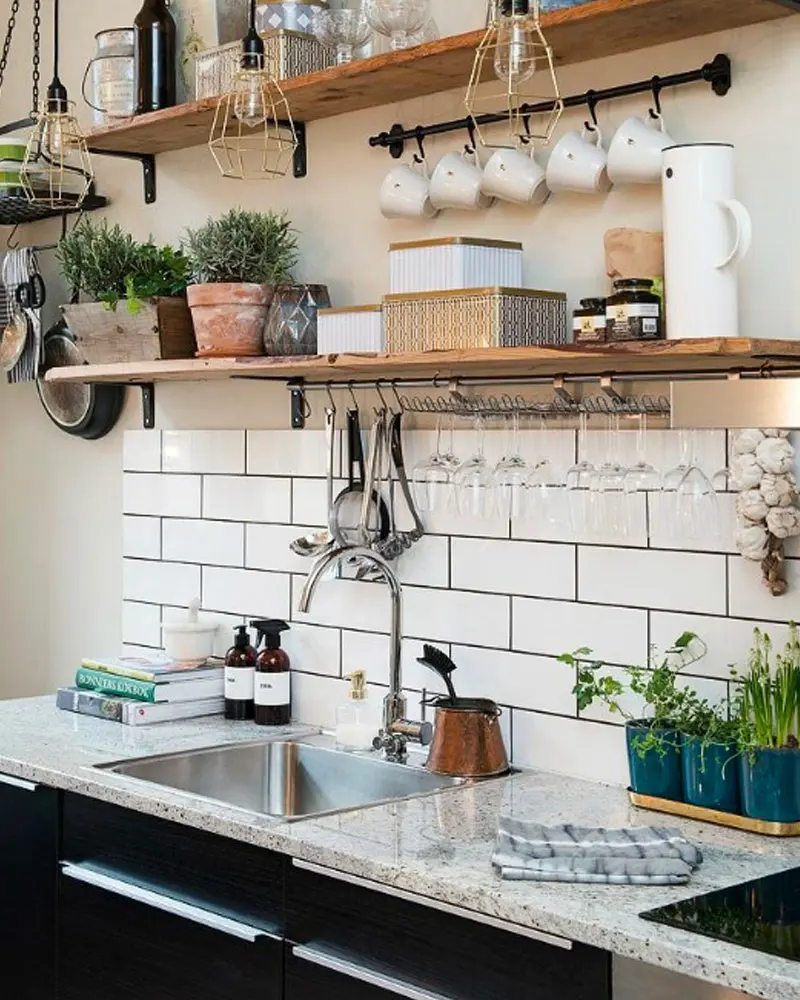 deco cuisine campagne industrielle metal noir bois