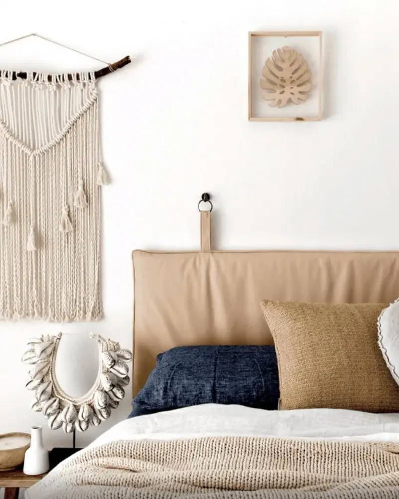 deco chambre boheme tete de lit cuir beige