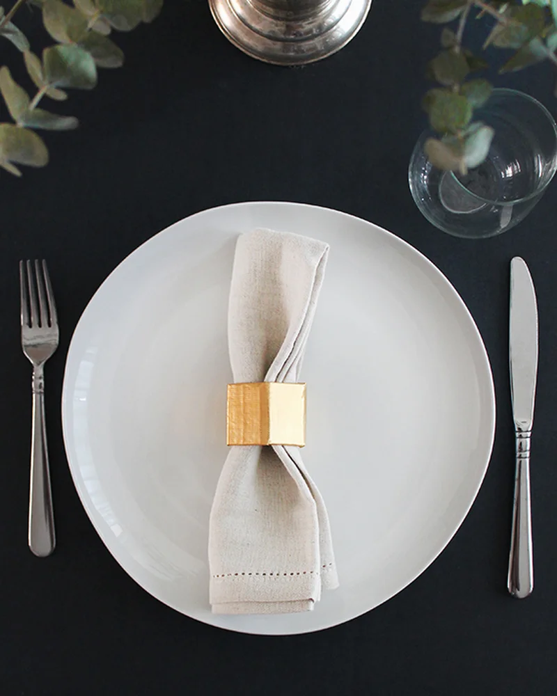 rond de serviette papier metal dore diy