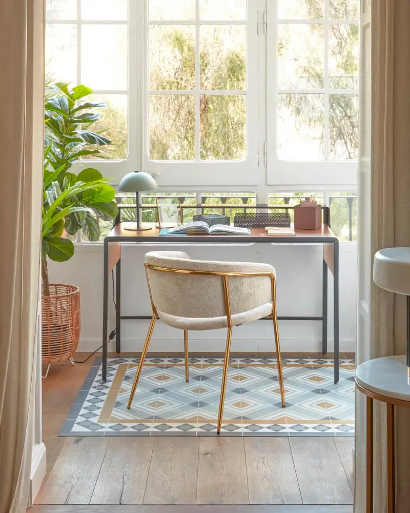 deco bureau chaise doree