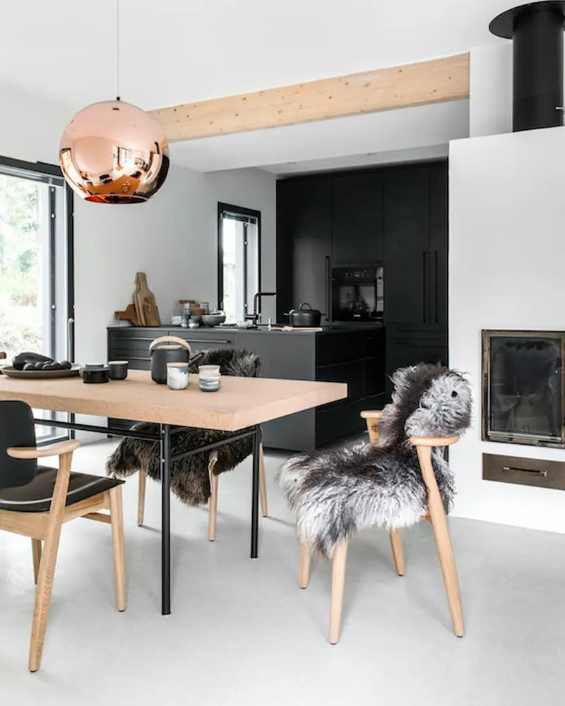 deco salle a manger scandinave chic noir