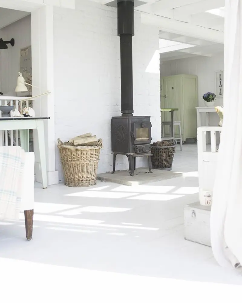 deco maison industrielle chic blanche salon
