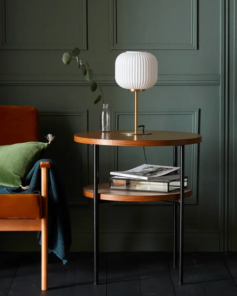 lampe blanche verre strie salon