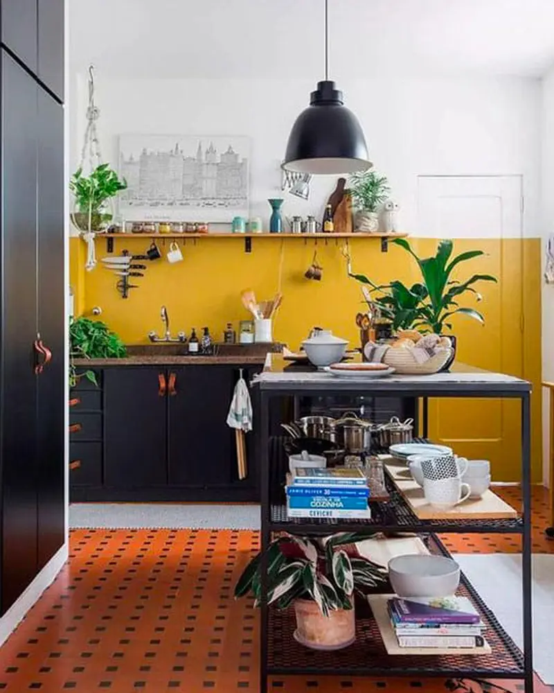 deco cuisine jaune moutarde noir