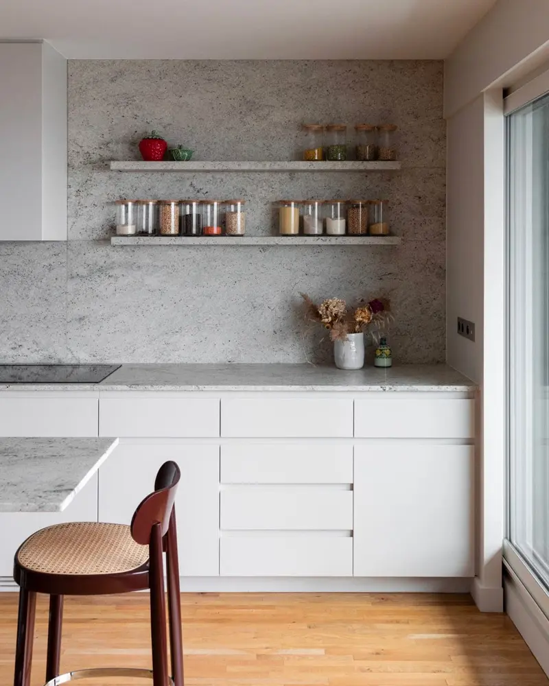 deco appartement moderne marbre bois cuisine