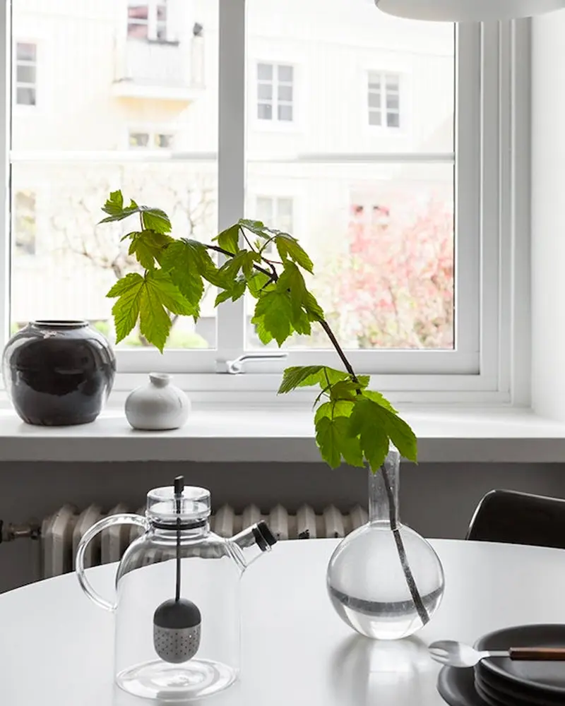 deco appartement moderne scandinave noir salle a manger