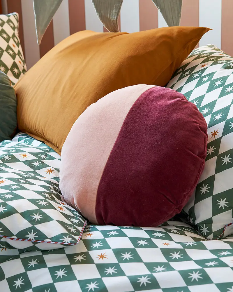 coussin rond velours rose bordeaux