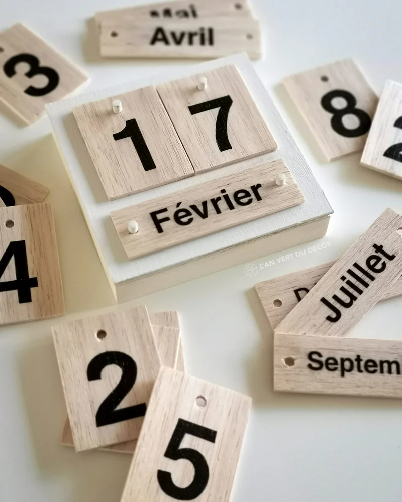 calendrier perpetuel minimaliste bois diy
