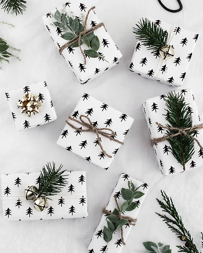 papier cadeau noel diy a imprimer graphique noir blanc
