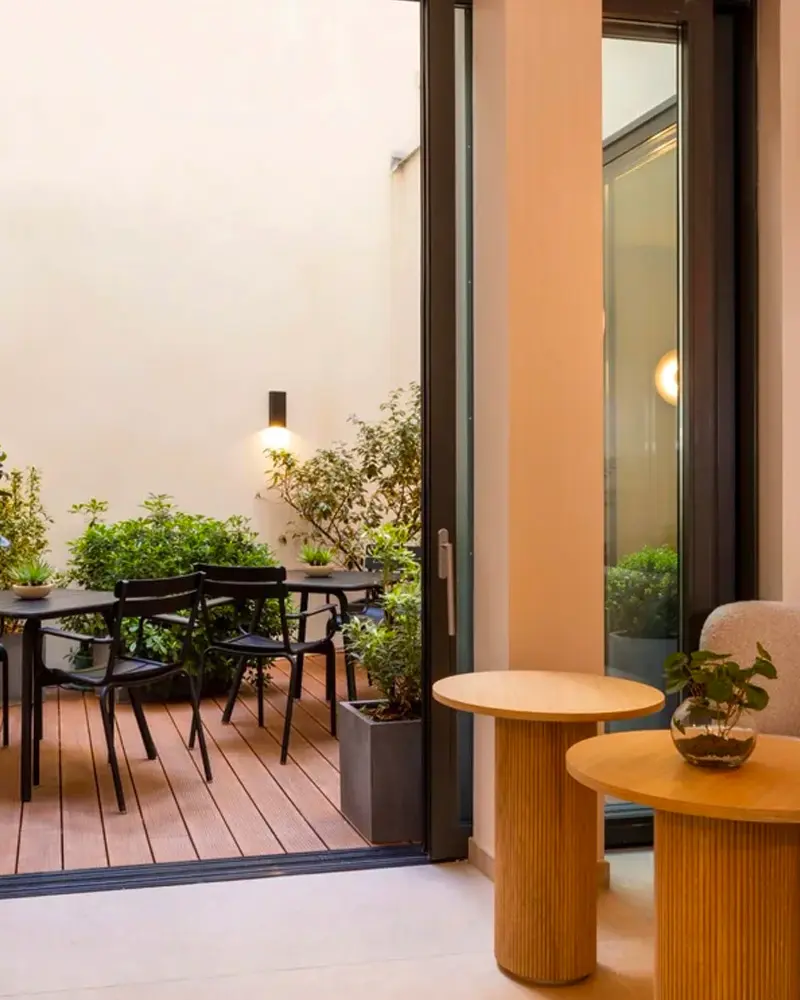 hotel este paris