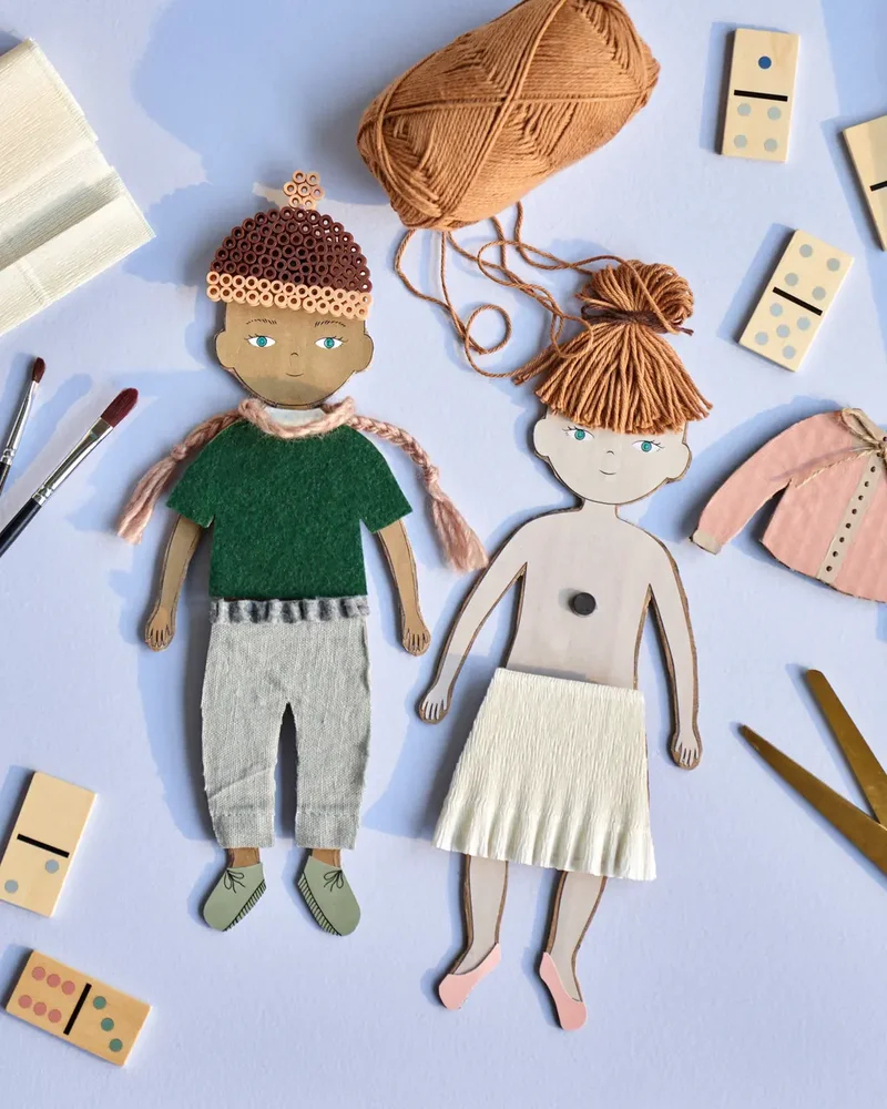 poupee carton diy