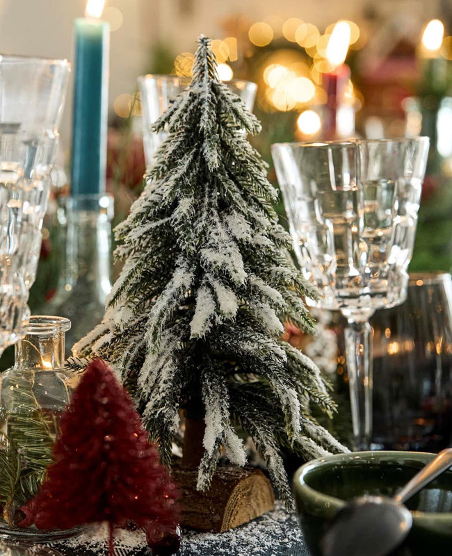 sapin enneige deco table noel