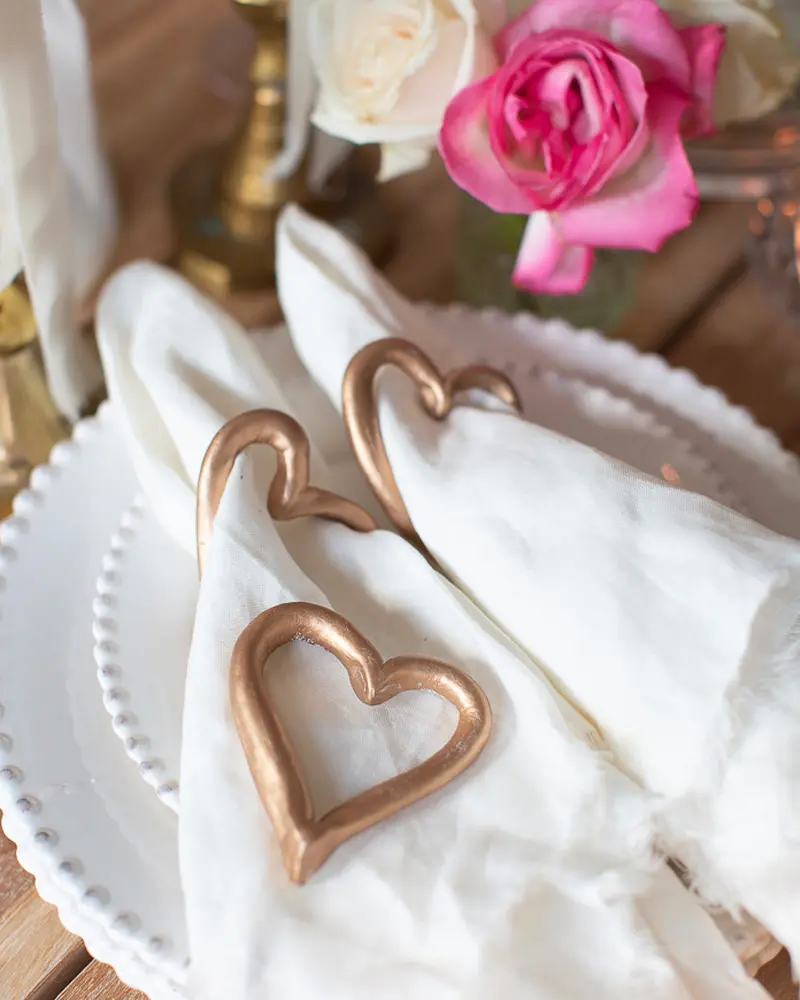 ronde serviette coeur diy saint valentin