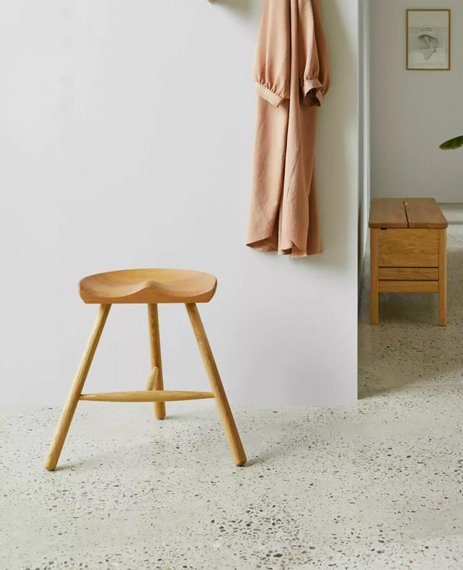 tabouret rustique bois trépied