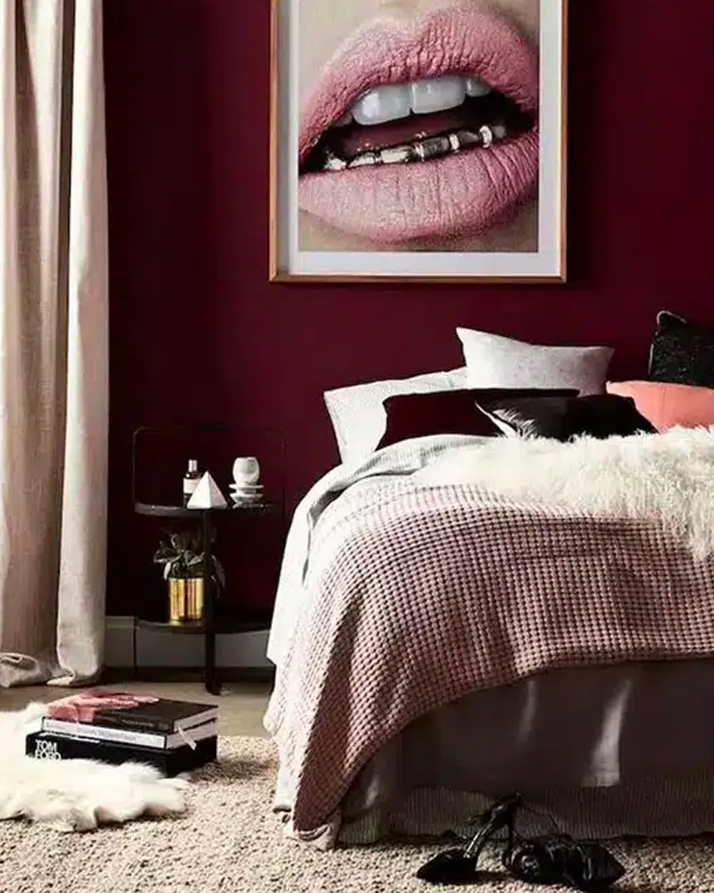 mur bordeaux deco chambre