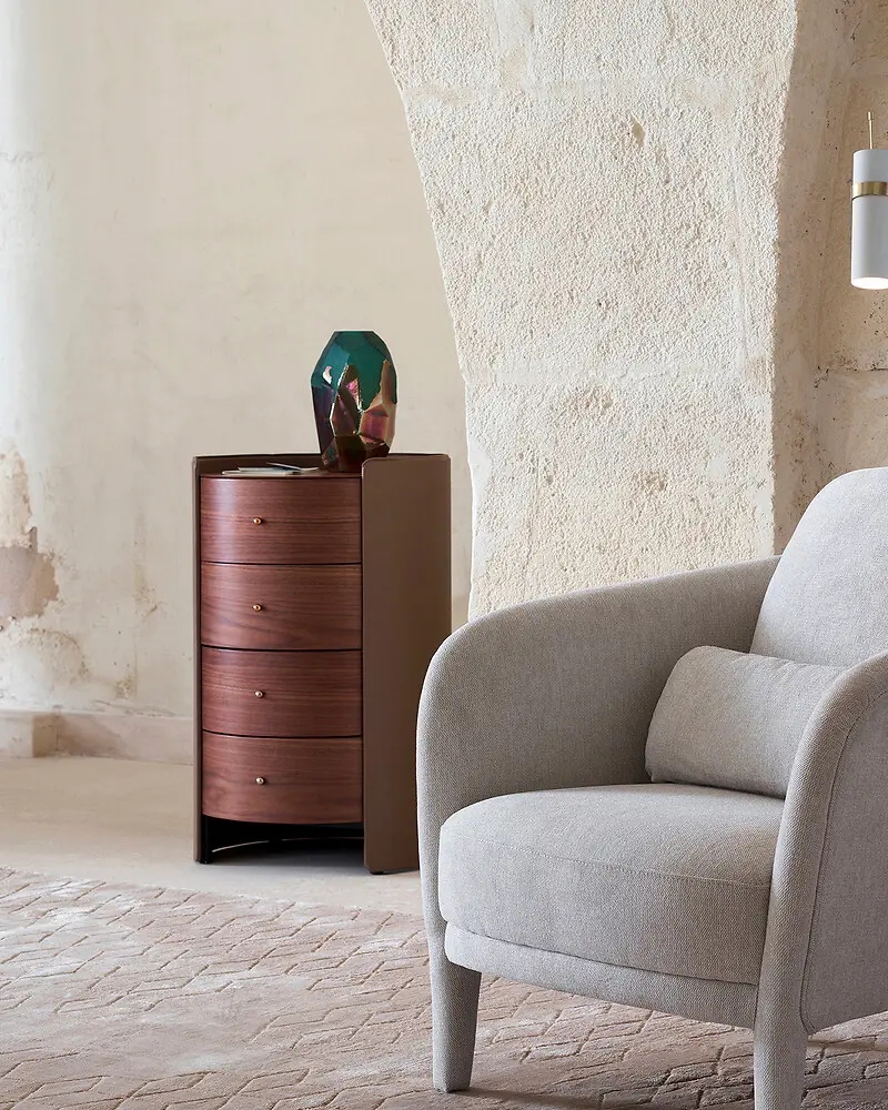 commode cuir bois