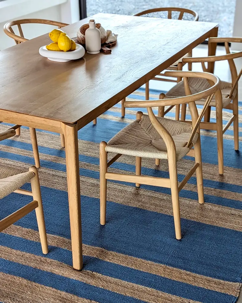 tapis bleu deco salle a manger